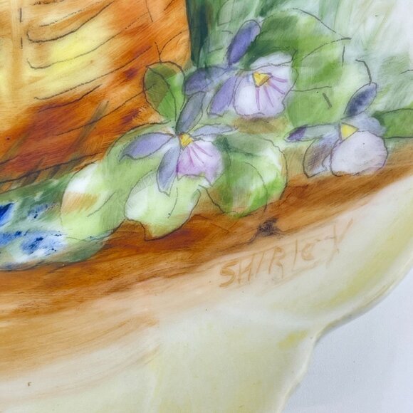 vintage hand painted plate kittens in basket scalloped edge handles signed - Picture 5 of 6